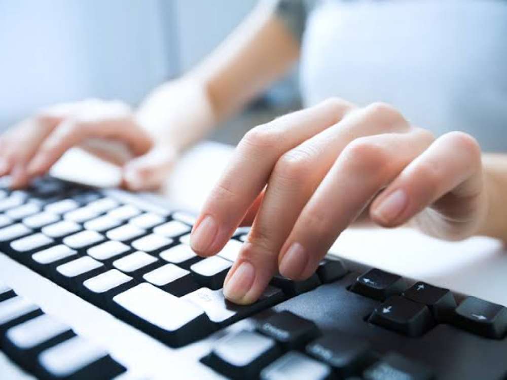 Empresas de tecnologia ofertam 58 vagas de emprego em Santa Catarina