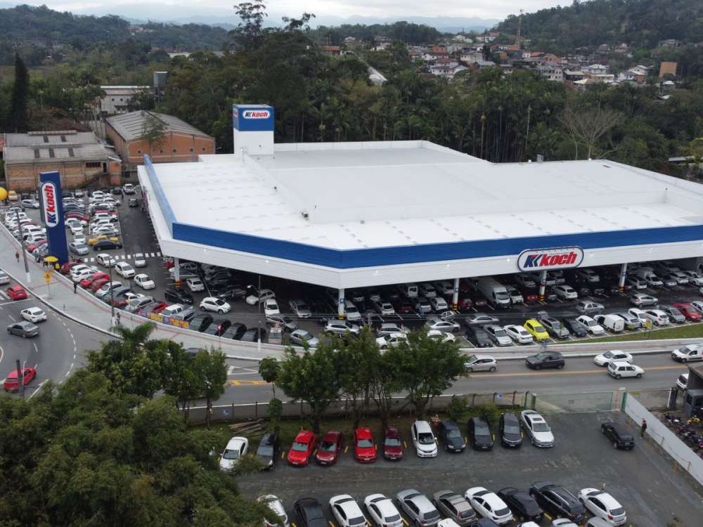 SuperKoch em Blumenau foi inaugurado, a 87ª loja do Grupo Koch em Santa Catarina