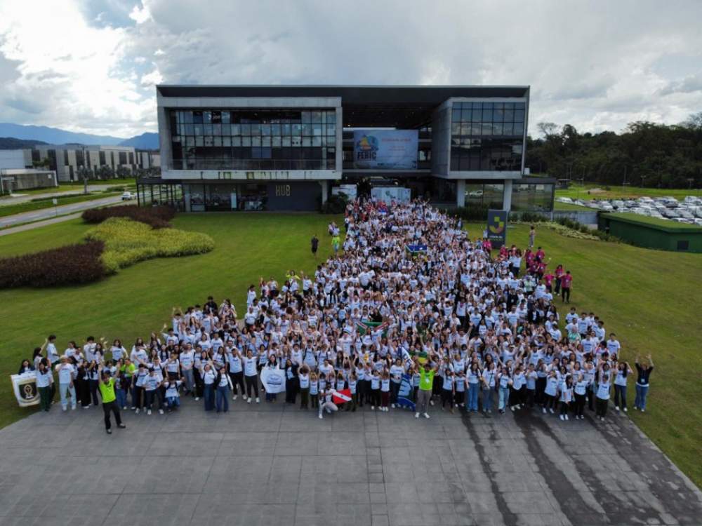 Escolas de Blumenau conquistam cinco prêmios na Feira Brasileira de Iniciação Científica