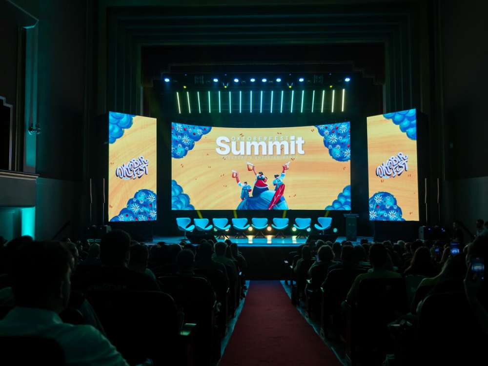 Primeira edição do Oktoberfest Summit reúne cerca de 500 participantes de vários estados do Brasil