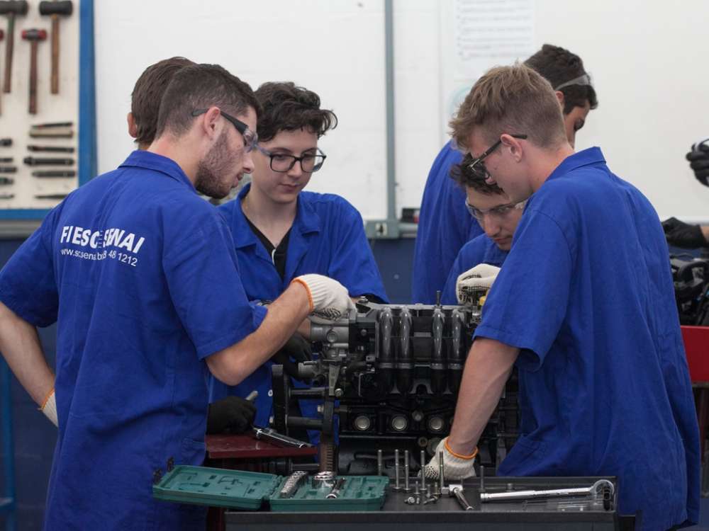 Santa Catarina é o segundo estado que mais contrata jovens aprendizes