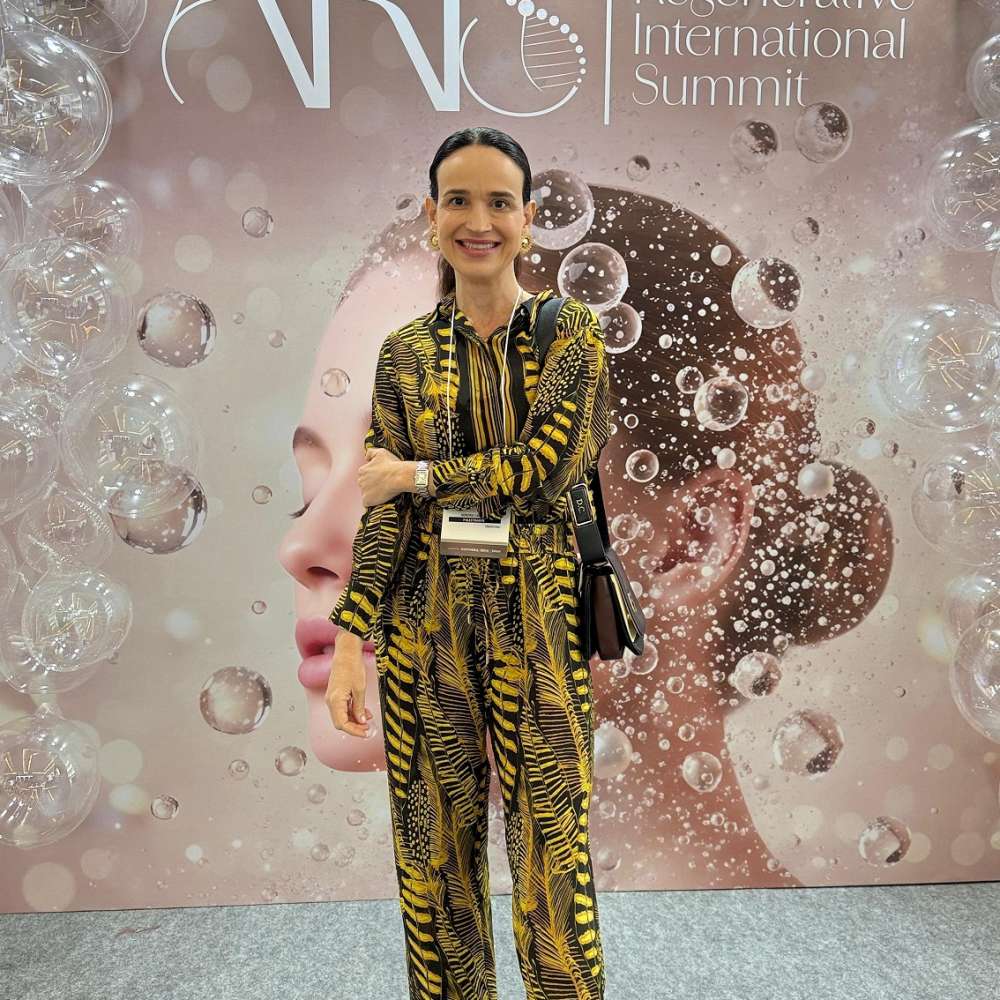 Médica catarinense apresenta avanços na medicina regenerativa capilar em Congresso Internacional