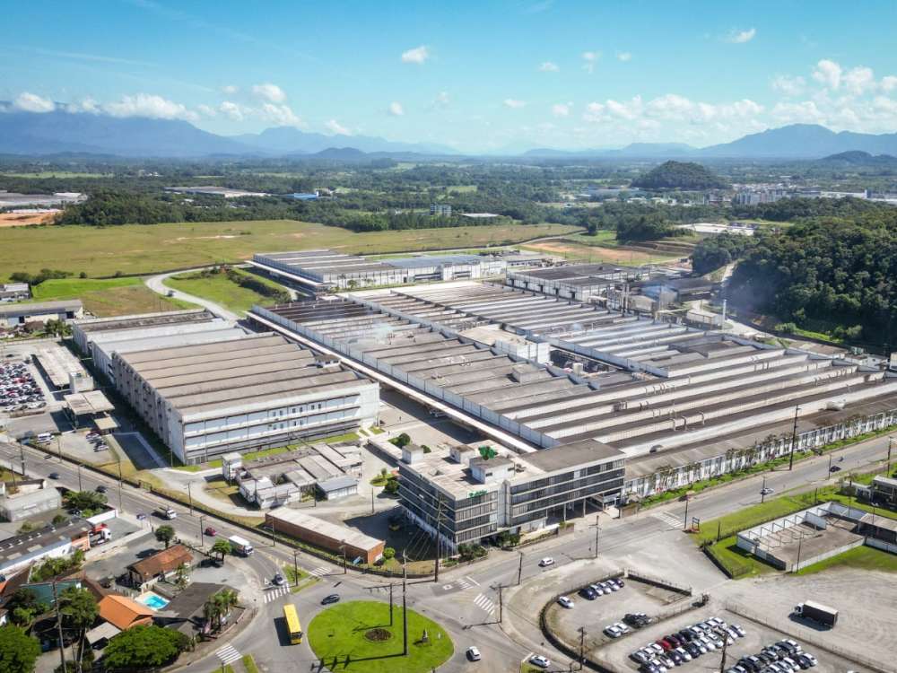 Döhler celebra 144 anos reforçando inovação e avanço da presença no varejo