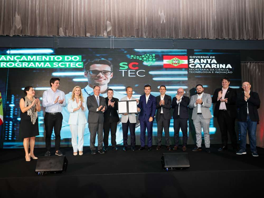 Governo do Estado oferece 155 mil vagas gratuitas em cursos de tecnologia e IA