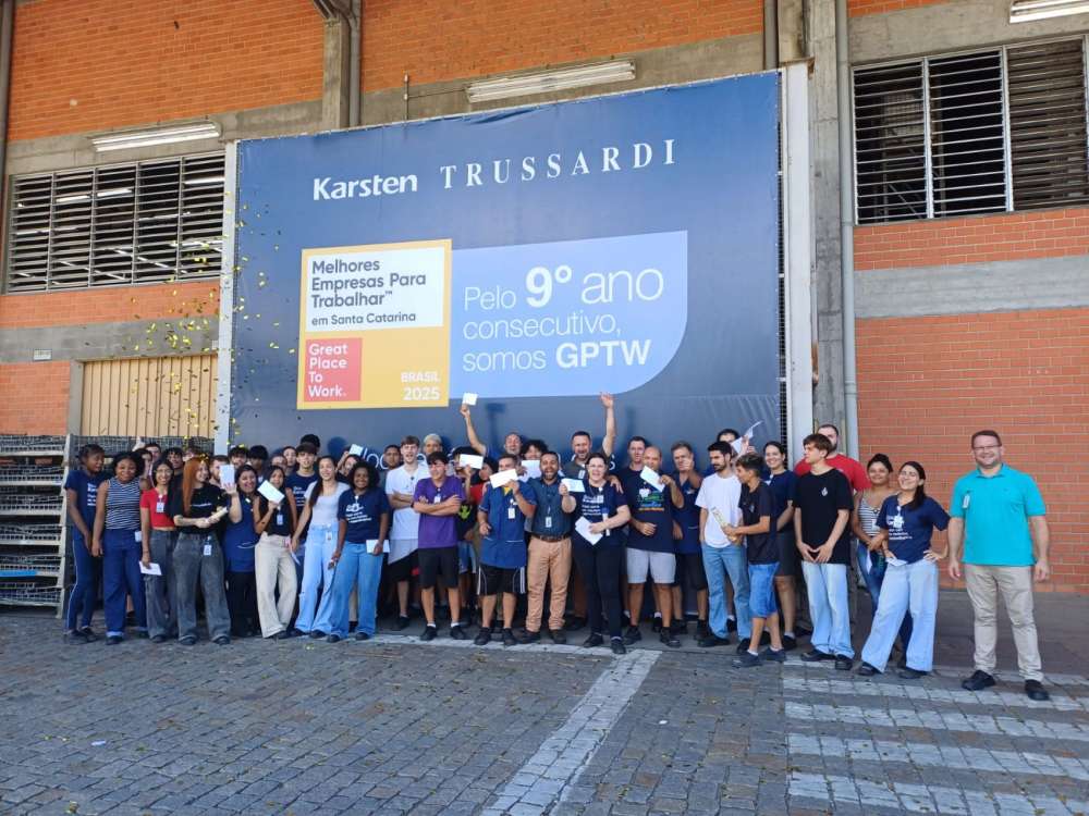 Karsten presenteia mais de 2,5 mil colaboradores com bilhetes da Mega da Virada