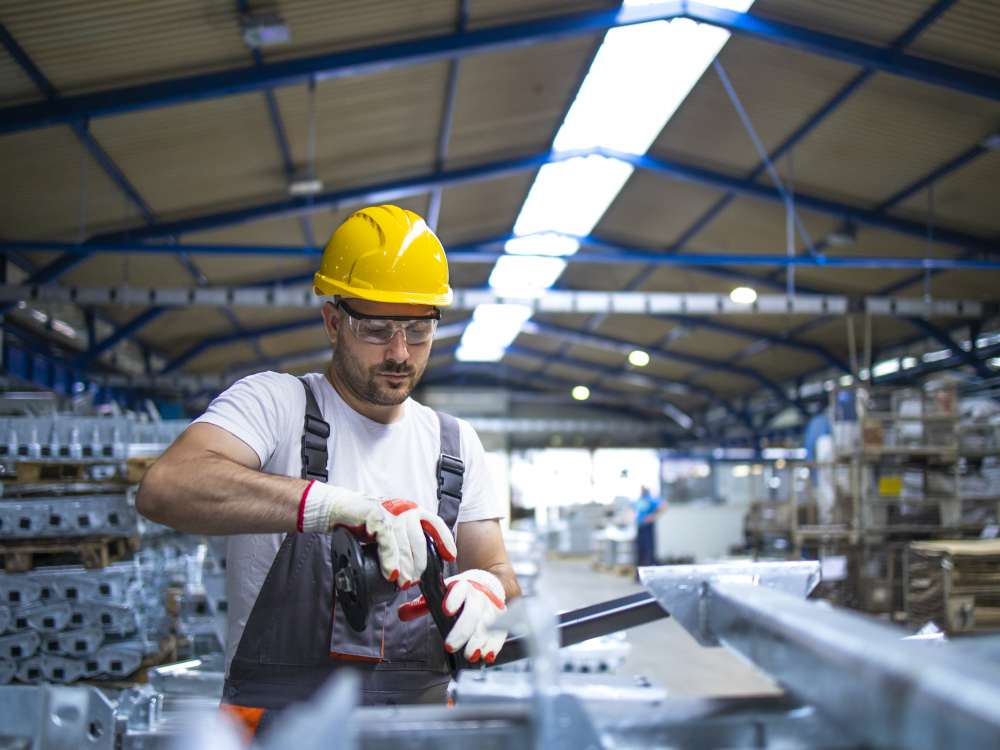 Produção industrial de Santa Catarina cresce 3,4% em 2025 até novembro