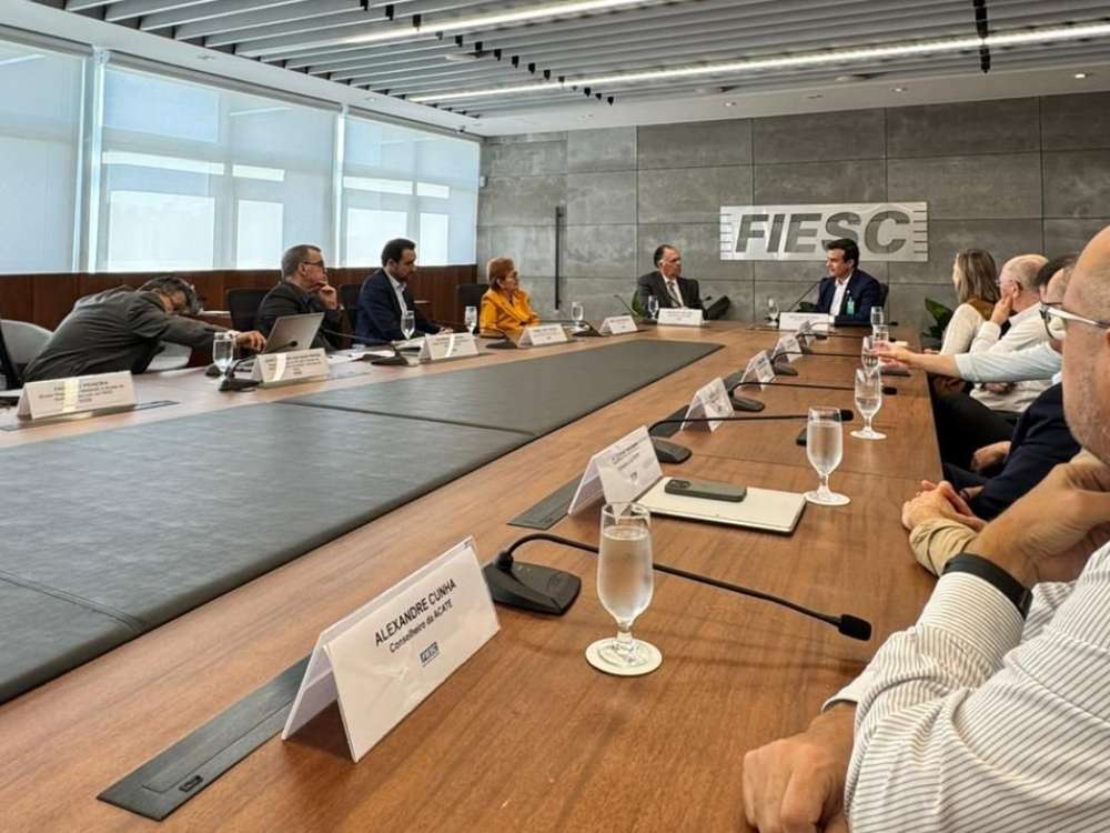 ACATE e FIESC buscam aproximação em inovação e formação de talentos