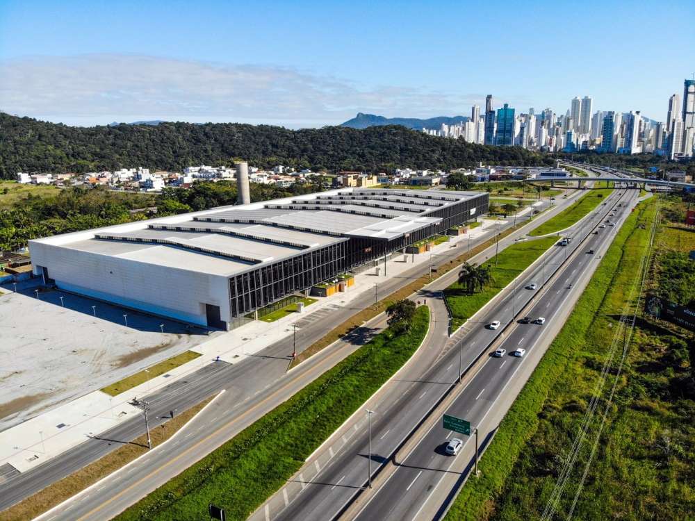Empresário Dário Berger assume como novo CEO do Expocentro Balneário Camboriú Júlio Tedesco