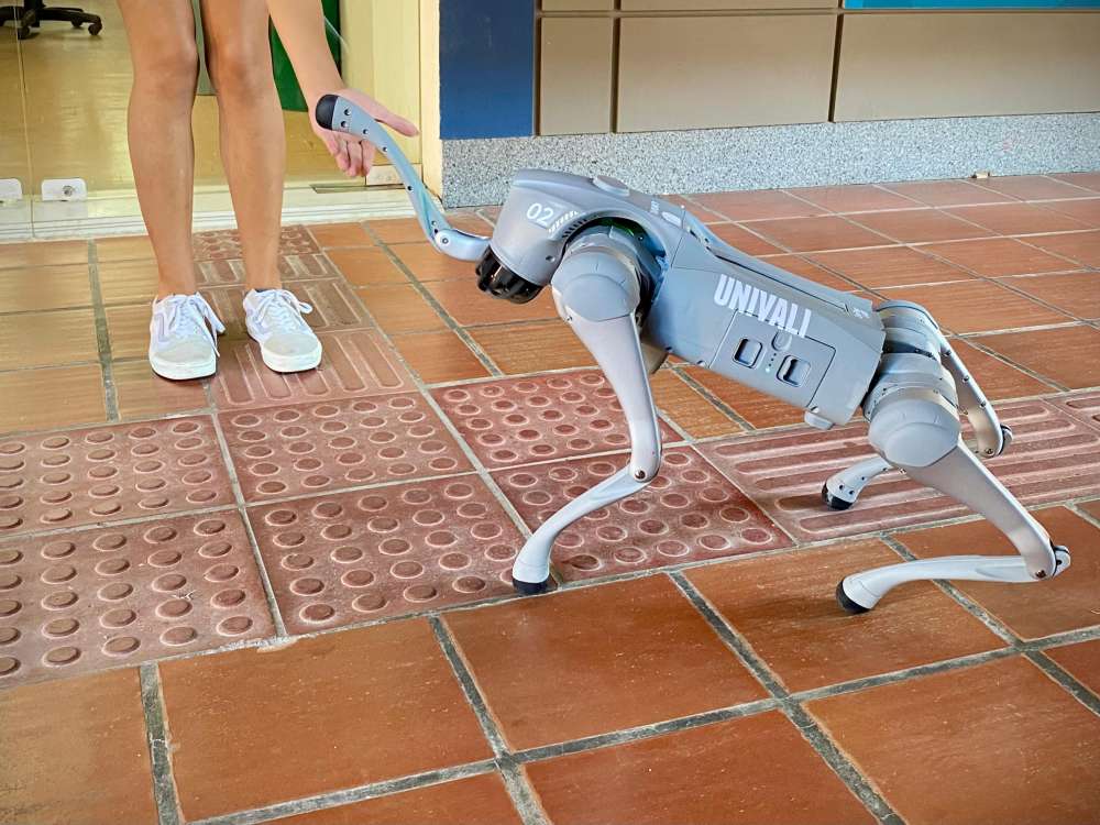 Robô quadrúpede chega à Univali e abre novas fronteiras de pesquisa em ambientes complexos