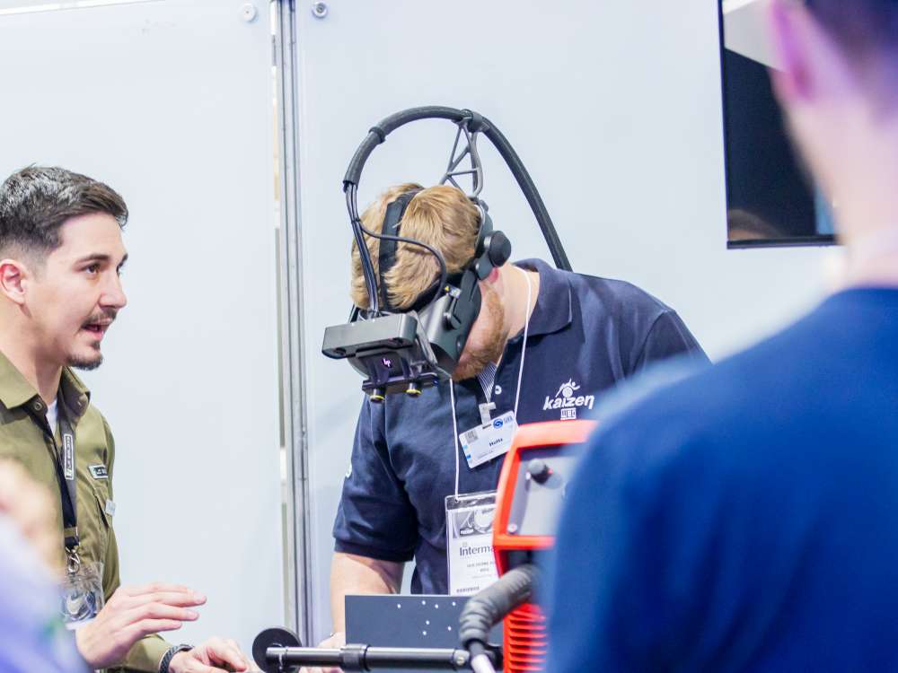 Tecnologia de Corte, Dobra e Solda apresentada na Interform atende demandas da Indústria 4.0