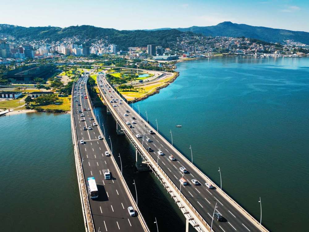 Florianópolis vive corrida por imóveis de alto padrão