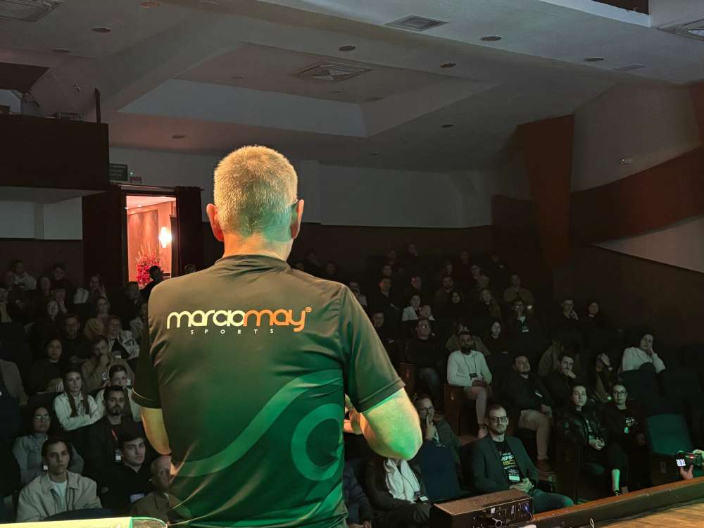 InspiraBQ reúne mais de 150 participantes em noite de empreendedorismo em Brusque