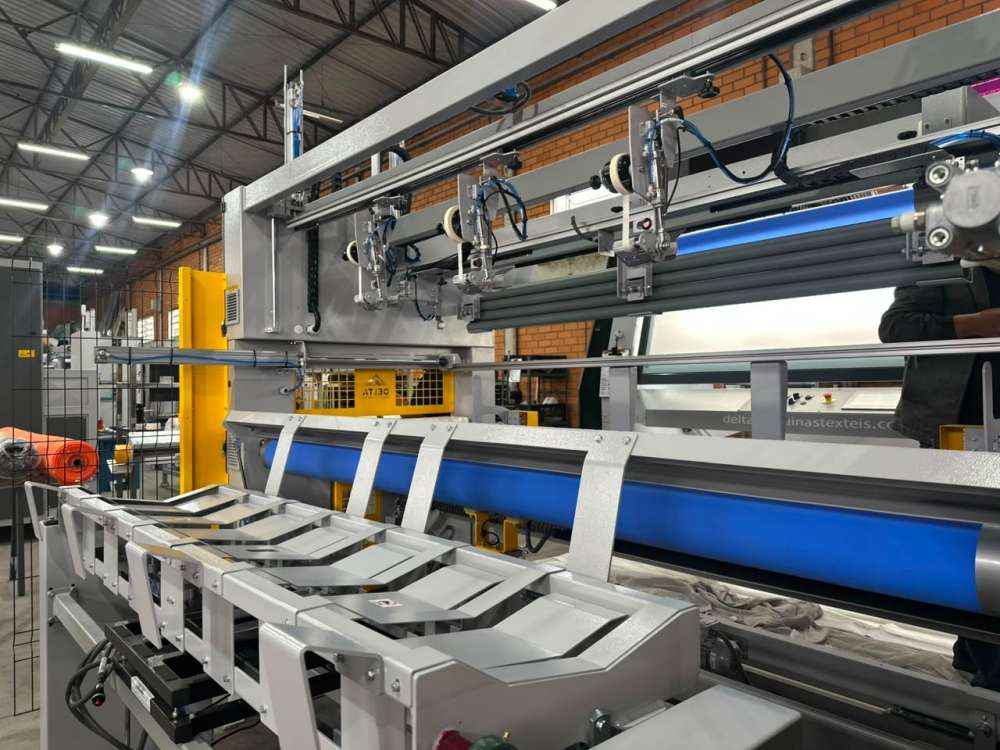 Delta M�quinas lan�a revisadeira com IA e rastreabilidade de dados na Febratex 2026