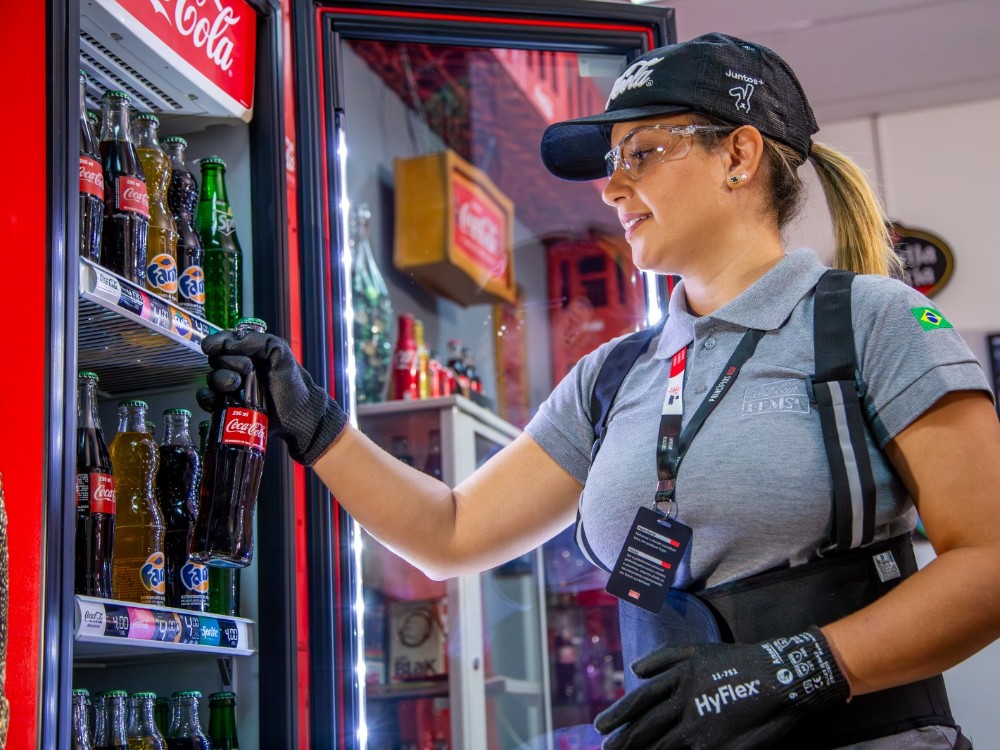 Coca-Cola FEMSA Brasil abre mais de 1.000 vagas para o fim de ano